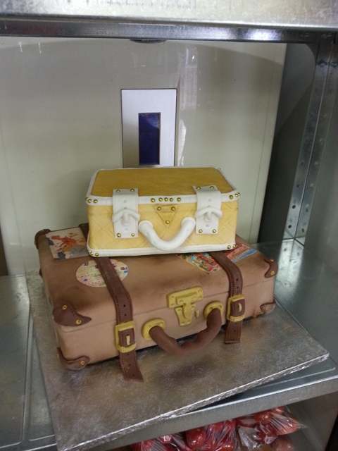 luggage bag baggage suitcase cake